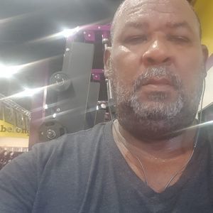 Meet your Posher, Gerald